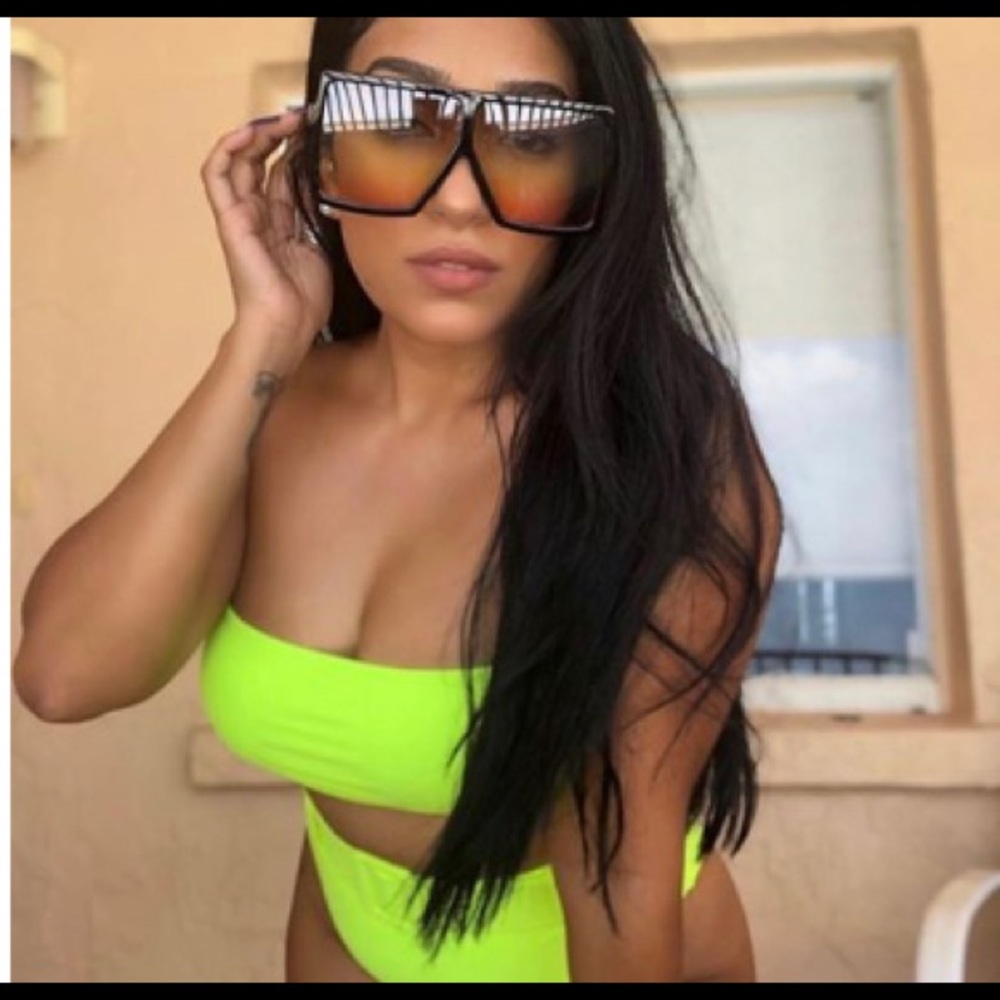 Brand New Oversized Yellow & Black Sunglasses